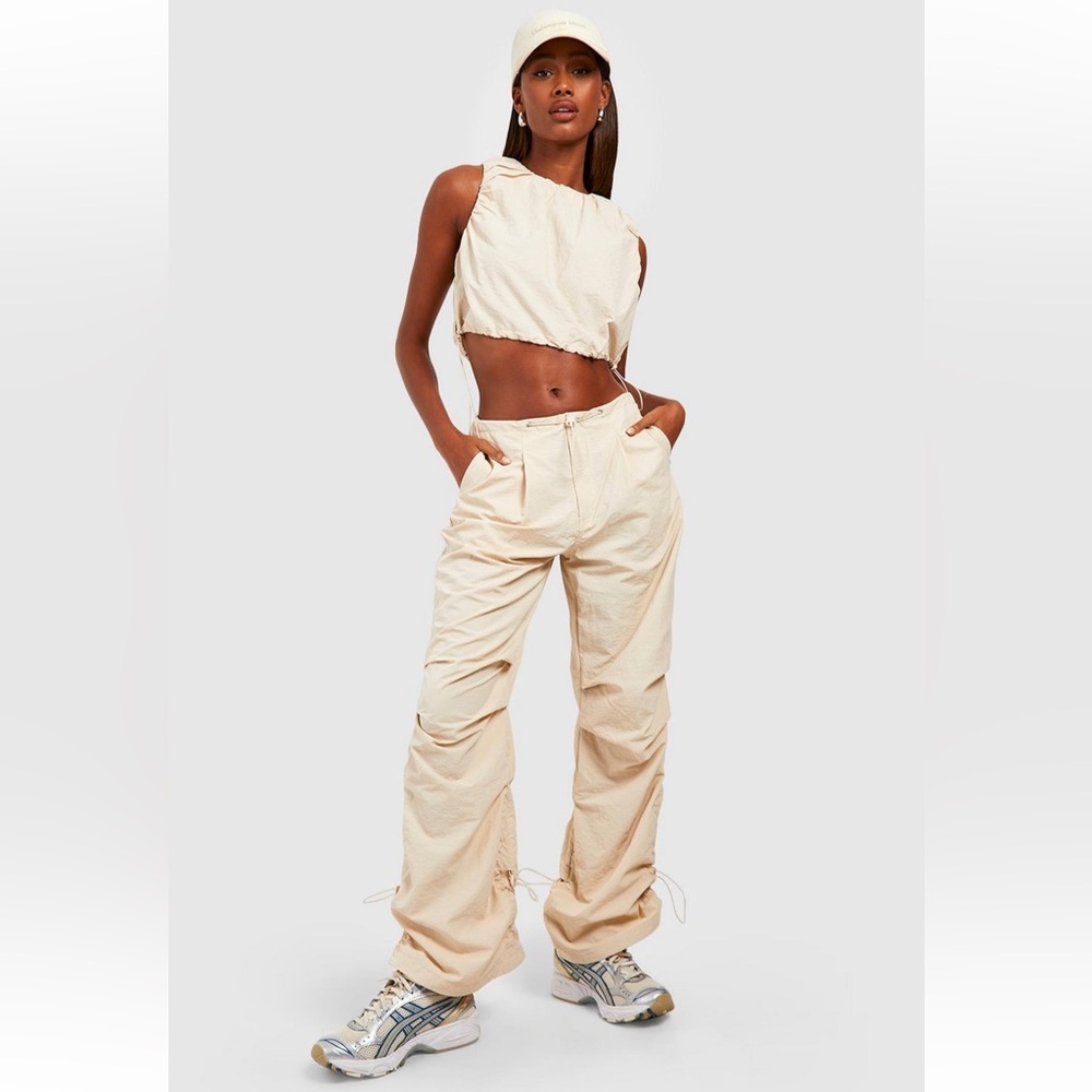 Beige Cargo Pants W| Cord Pull Toggle Waist. BNWT.